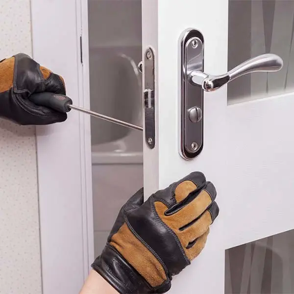 Troca de Fechaduras em Blumenau e Região - Chaveiro MR. - Chaveiro 24 Horas Troca de Fechaduras em Blumenau e Região - Chaveiro MR. - Chaveiro 24 Horas